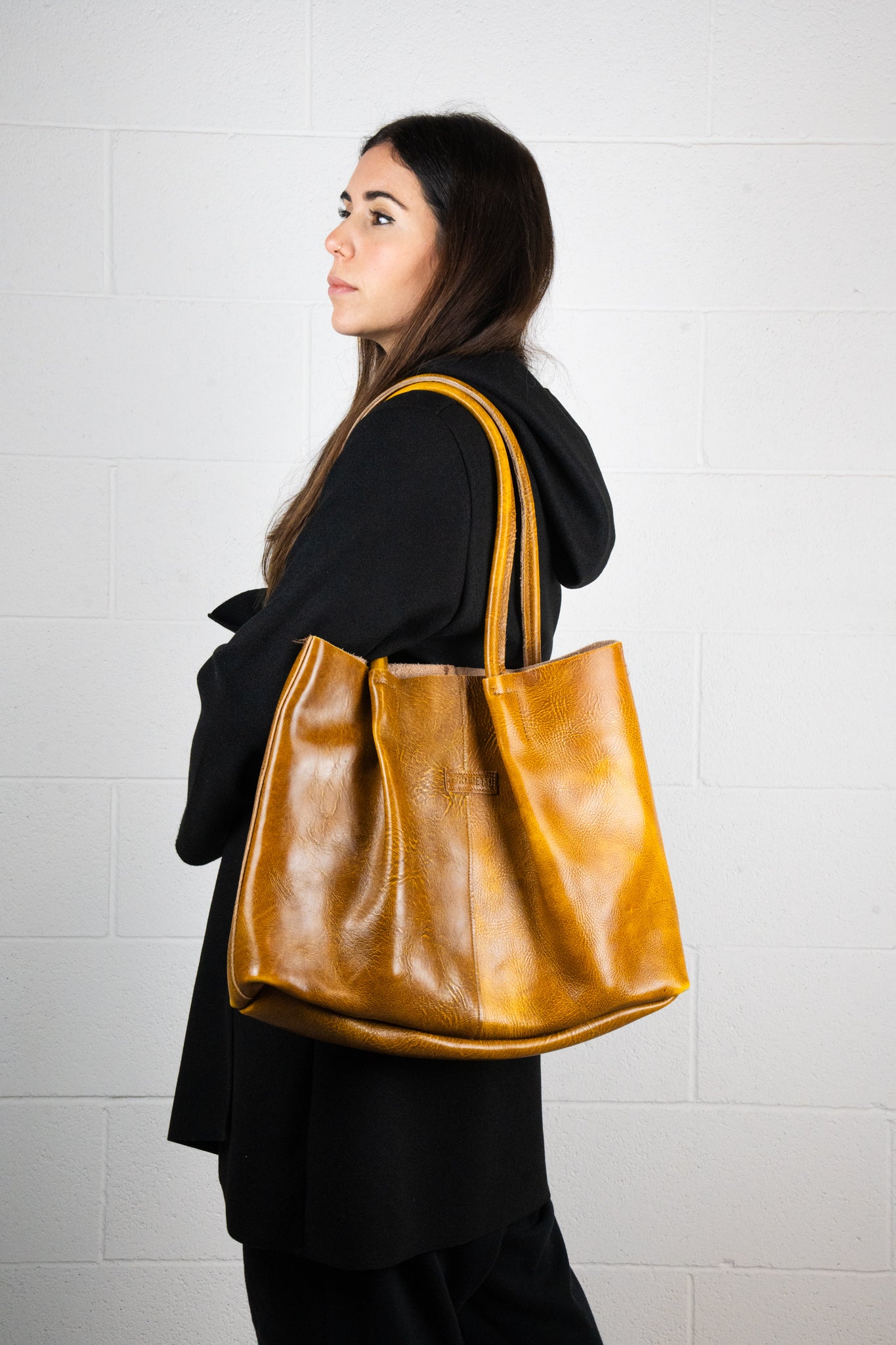 POLLY - La borsa in cuoio con pochette